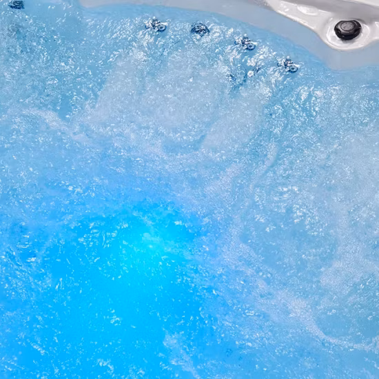 Piscina all'aperto Endless Swim SPA per 6 adulti